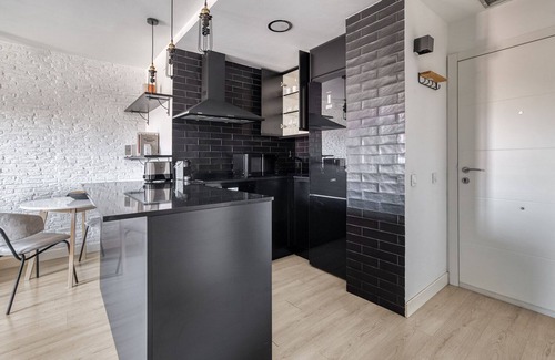 Golden Triangle of Art Apartment | Sleek Huertas-Cortes 1BR, in Las Letras & heart of Madrid, by Blueground
