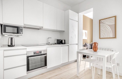Barrio de las Letras Apartment | Sleek Huertas-Cortes 2BR, in Las Letras & heart of Madrid, by Blueground