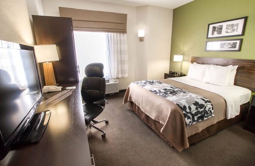 Paradise Valley Village Hotel | Sleep Inn North Scottsdale near Mayo Clinic