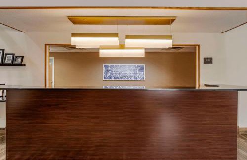 Charles City Hotel | Sleep Inn & Suites Charles City