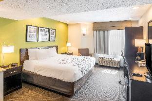 Niantic Hotel | Sleep Inn & Suites Niantic North