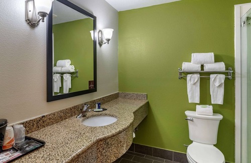 Stockbridge Hotel | Sleep Inn & Suites Stockbridge Atlanta South