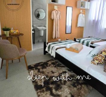 Socorro Apartment | Sleep With Me Room cozy stay near Araneta Center