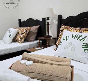 Socorro Apartment | Sleep With Me Room cozy stay near Araneta Center