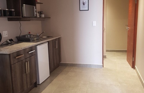 Dullstroom Apartment | Sleepat84