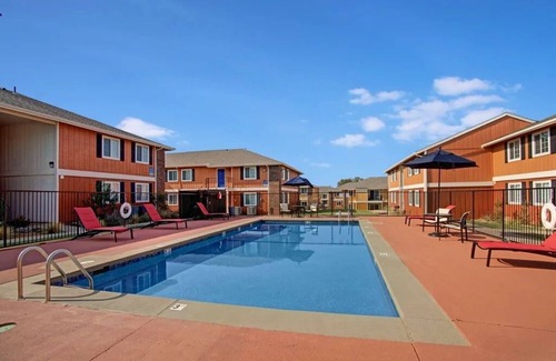 Oklahoma City Apartment | Sleepover: Magical 1BD/1BA + Balcony - OKCn
