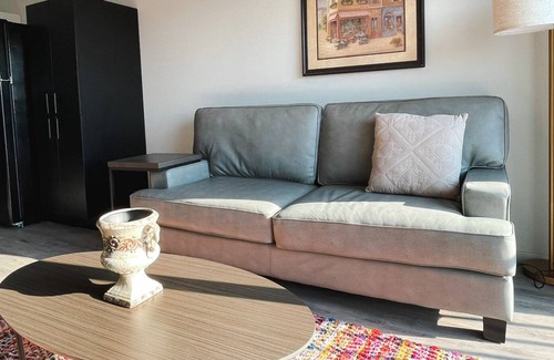 NoDo District Apartment | Sleepover: Spectacular 1BD/1BA + Balcony- Downtown Omaha