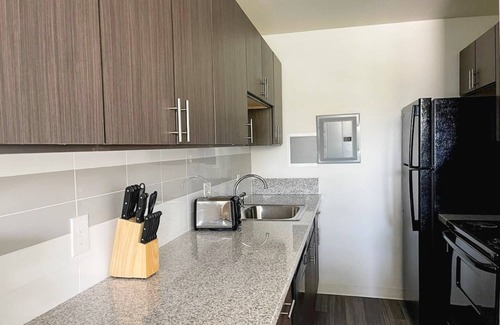 Corryville Apartment | Sleepover: Updated 1BD/1BA + Gym - Cincinnati