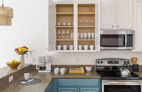 Davenport House | Sleeps 18! Family Retreat w/Game Room, Pool, Resort Access | Shadow Mountain