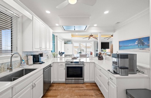 Cape San Blas House | Sleeps 20, 6BR, game room, & elevator