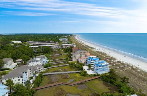 Palmetto Dunes House | Sleeps 24 Private Beach Boardwalk Infinity Pool 20 Bradley Cir by AvantStay