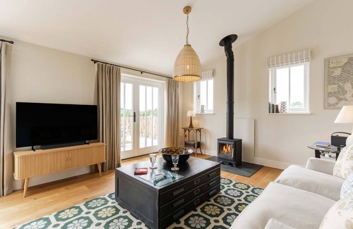 Truro House | Sleeps 4, Dog friendly, Perfect retreat for families