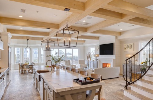 Palmetto Dunes House | Sleeps 48, 2 Homes w/Private Beach Access | Bradley Circle Buyout by AvantStay