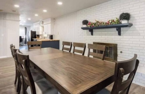 Lubbock House | Sleeps 8: Pet Friendly: Minutes from TTU & Medical District