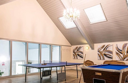 Bakewell Cottage | Slipper Lo - a single storey gem near Bakewell with shared pool and games in lovely grounds