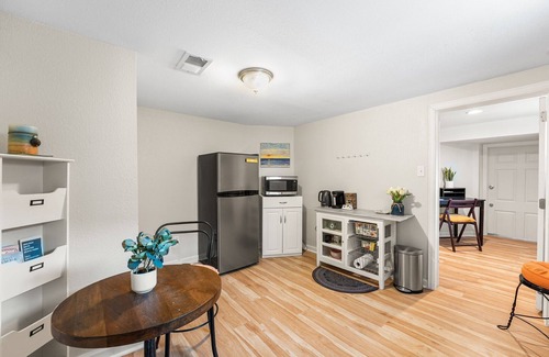 Edgewater House | Sloan’s Lake Bungalow · Basement Suite Near Highlands