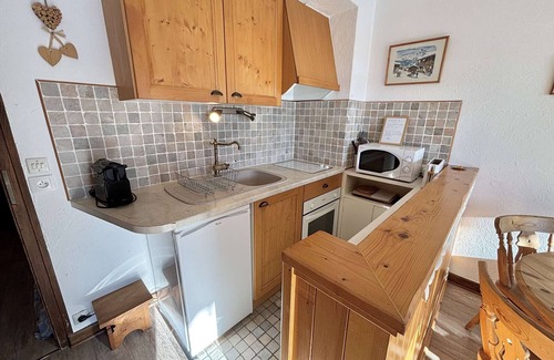 Notre-Dame-de-Bellecombe Apartment | Slope-side studio in Notre-Dame-de-Bellecombe, 3 people, pets allowed