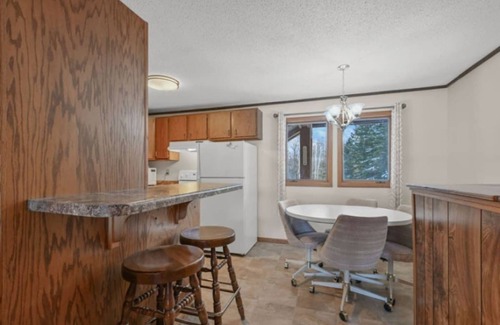 Bessemer Villa | Slope Side Summer Villa I Alpen Villas at Powderhorn Mountain