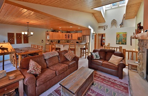 Old Town House | Slopeside 204 Kinney 3 Bedroom Townhouse by RedAwning