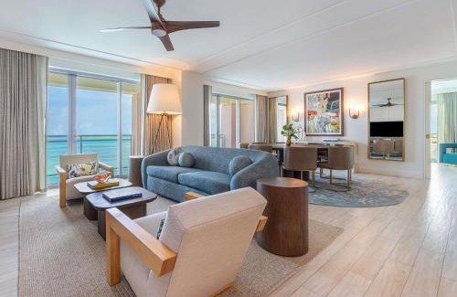 Nassau Hotel | SLS at Baha Mar