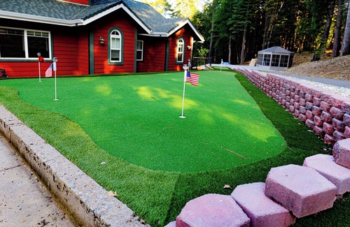 Pollock Pines House | Sly Park, Rubicon Trail, Hot Tub, Pool Table, Putting Green, BBQ, Deck, Sleeps10