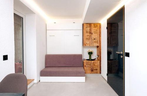 Montana Apartment | Small but WOW! Studio with pool @ the central lake