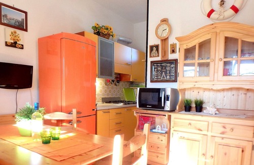 Lido di Pomposa House | Small chalet with air conditioning and comfortable VA garden