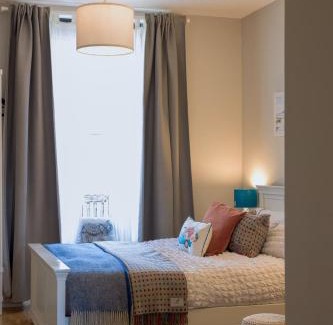 Oban Apartment | Small Cosy Studio Flat Near the Sea, Central Oban