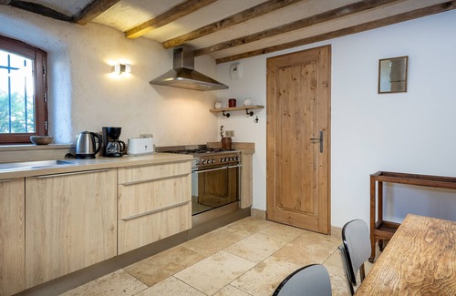 Myans Cottage | Small House 'Gite De Myans 15 People' with Mountain View, Private Terrace and Wi-Fi
