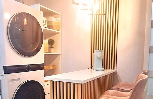 Sunshine Apartment | Small Love/BBQ