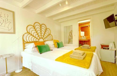 Lajes do Pico Apartment | Small Room - FLAMINGA'S PLACE