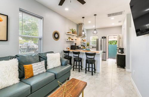 Madera House | Small-Town Charm and Patio Dining Home in Madera!