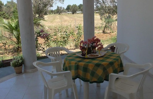 Matino House | Small villa with enclosed garden in Parabita