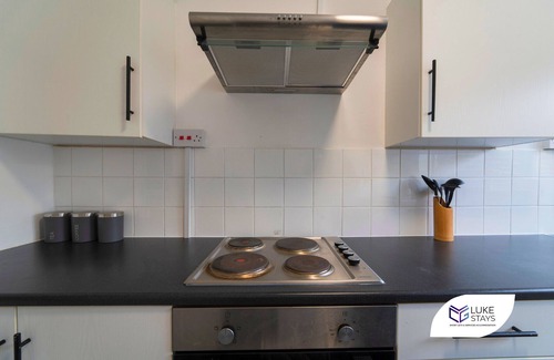 Carrville Apartment | Smart 2 Bed apt- Wifi- Yard-Nr Stadium- Durham