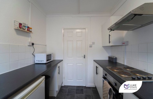 Carrville Apartment | Smart 2 Bed apt- Wifi- Yard-Nr Stadium- Durham