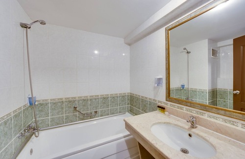 Bodrum City Center Resort | Smart Stay Beach Bodrum - All inclusive