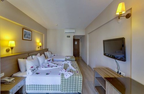 Bodrum City Center Resort | Smart Stay Beach Bodrum - All inclusive