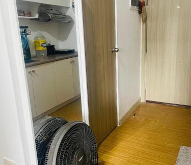 Bonifacio Global City Hotel | SMDC Grace Residences