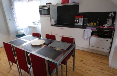 Blankenberge Bed & Breakfast | SMILEY awaits you in quiet area animals ok 5 min from beach and center