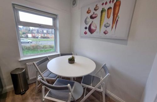 Cribbs Causeway Apartment | Smithcourt Apartment by Cliftonvalley Apartments