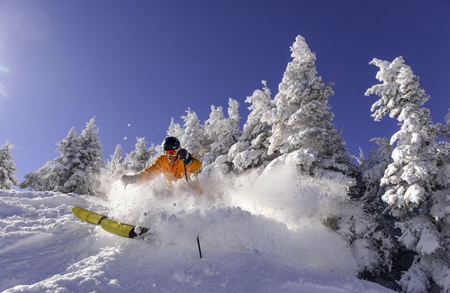 Jeffersonville Condo | Smugglers Christmas Week Notch Ski Resort 3BR