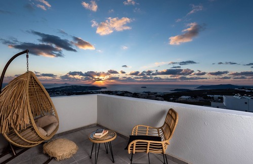 Pyrgos Hotel | Smy Orizontes Santorini