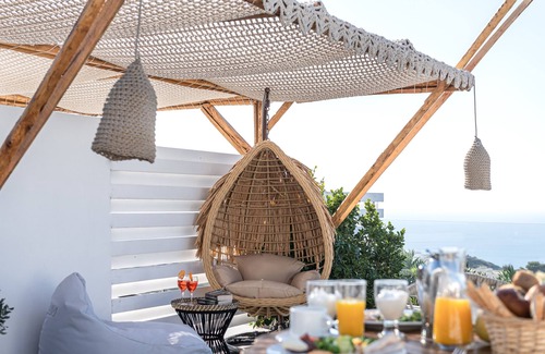Pyrgos Hotel | Smy Orizontes Santorini