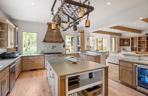 Snowmass Village Ski Chalet | Snow Chalet by Cuvee | Ski in/Ski Out | Private Neighborhood