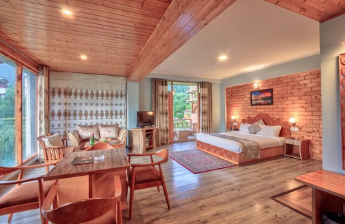 Gadherni Hotel | Snow Flakes Resort And Spa Centrally Heated Luxury Resort