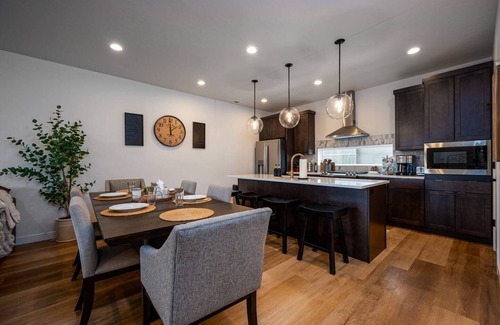 Mountain Green House | Snowbasin Summit Townhome Ro5062| Pool | Hot Tub