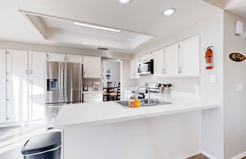 Ahwatukee Foothills House | Snowbird-friendly home with central AC, WiFi, private pool - dogs welcome