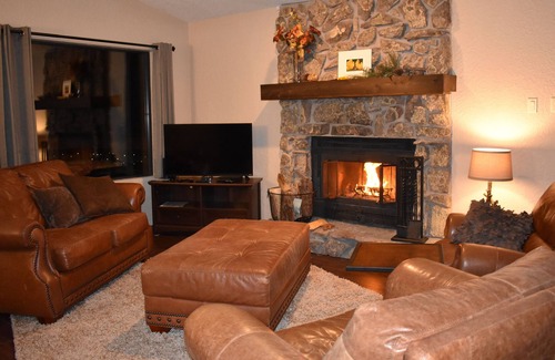 Ruidoso House | SNOWCAP VIEWS... SIERRA BLANCA VIEWS INSIDE AND OUT! 3Bed/3B