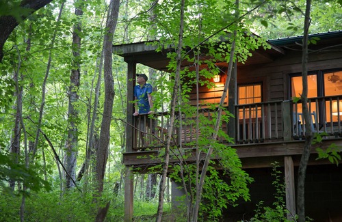 Logan Cottage | Snowdrop Cottage at The Inn & Spa at Cedar Falls