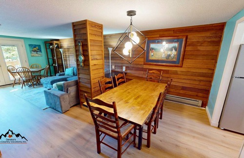 Sugar Mountain House | Snowlake B09 is the perfect choice for family gatherings, group ski trips, or a